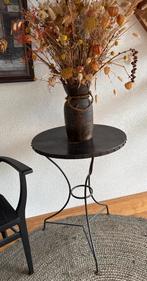 Vintage Tafel - Industrieel Design, Minder dan 55 cm, Gebruikt, Metaal of Aluminium, Rond