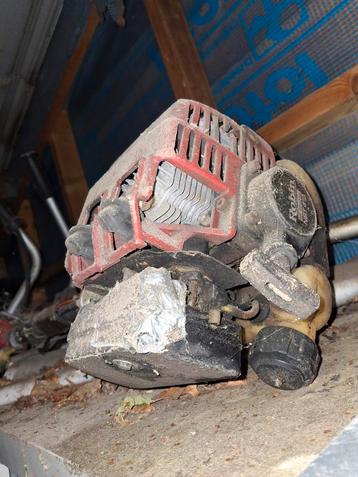 Robin NBT 415 Bosmaaier - 2 cilinder beschikbaar voor biedingen