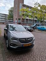 Opel Grandland X 1.2 Turbo 130pk S&S 2019 Grijs, Auto's, Opel, Voorwielaandrijving, 1199 cc, Handgeschakeld, 3 cilinders