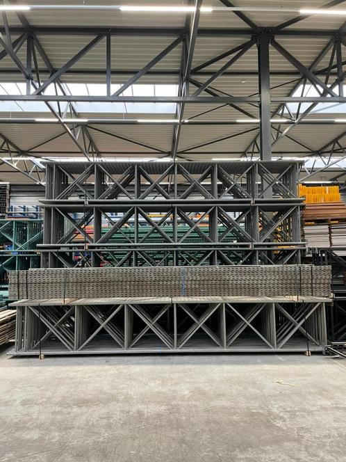 Partij Ponteggi palletstelling magazijnstelling, Doe-het-zelf en Verbouw, IJzerwaren en Bevestigingsmiddelen