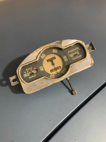 Renault 4CV snelheidsmeter kilometerteller beschikbaar voor biedingen