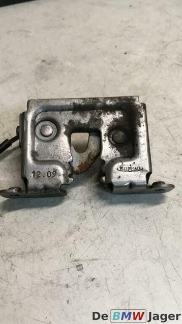 Motorkapslot BMW X5 E70 X6 E71 E72 51237178753 beschikbaar voor biedingen