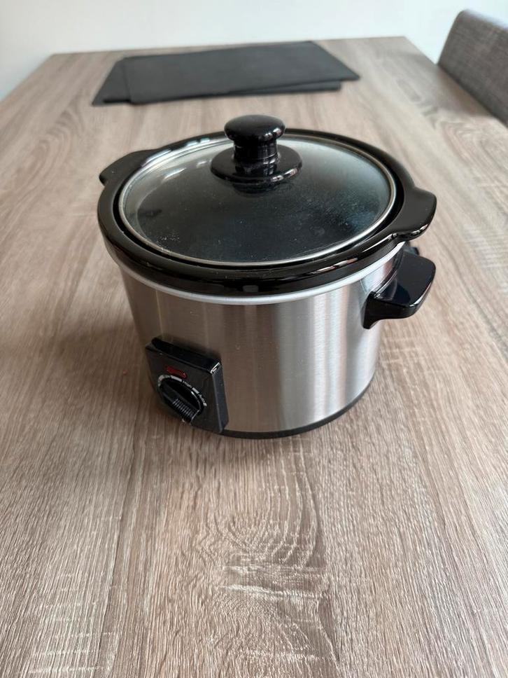 Kleine Slowcooker - Tweepersoons, Witgoed en Apparatuur, Slowcookers, Zo goed als nieuw, Timer, Ophalen of Verzenden