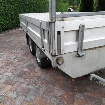 plateauwagen beschikbaar voor biedingen