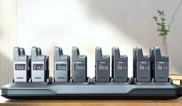 Hytera S1 mini 16 stuks met 16 voudige lader. beschikbaar voor biedingen