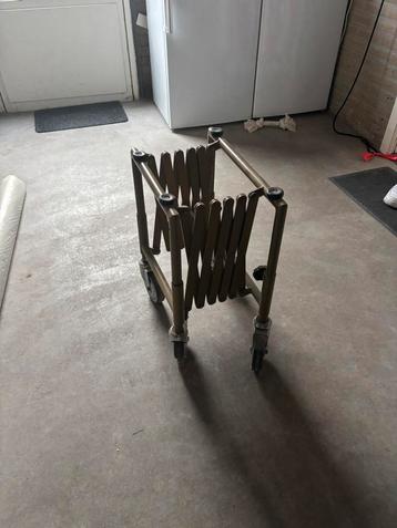 Schaarwagen beschikbaar voor biedingen