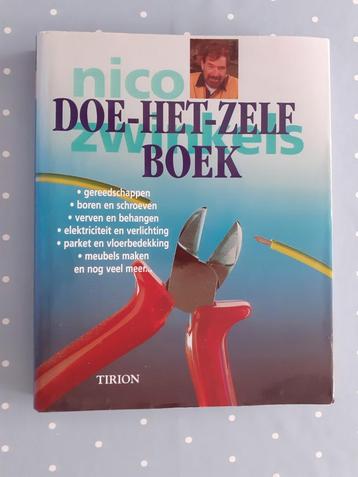 DOE - HET - ZELF - BOEK,  Nico Zwinkels   Tirion Baarn beschikbaar voor biedingen