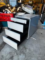 Opbergkast onder bureau met wieltjes – stevig met lades 10€, Ophalen