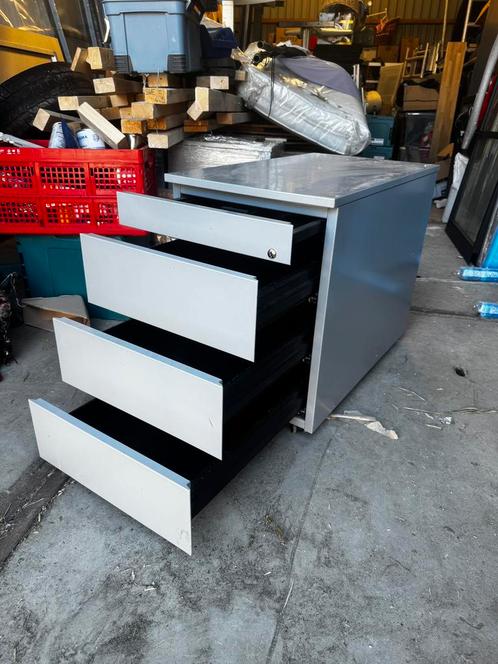 Opbergkast onder bureau met wieltjes – stevig met lades 10€, Diversen, Bureau-accessoires, Ophalen