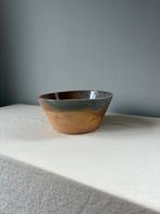 Vintage ceramic  zandkleurig & taupe schaal wabisabi, Huis en Inrichting, Keuken | Servies, Ophalen of Verzenden, Zo goed als nieuw