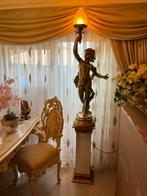 Barok staande lamp met putti op pilaar, Antiek en Kunst, Antiek | Lampen, Ophalen of Verzenden
