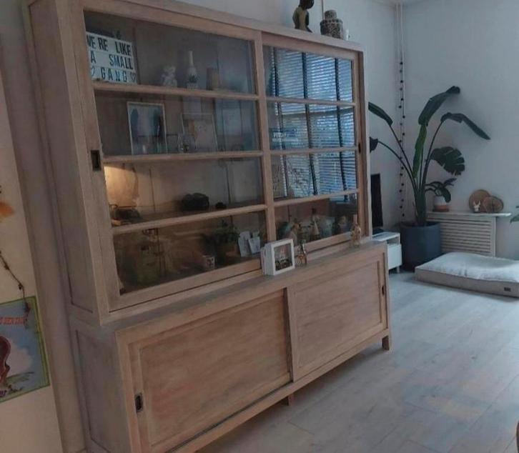 Mooie Whitewash Buffetkast 200x48x223, Huis en Inrichting, Kasten | Buffetkasten, Gebruikt, 200 cm of meer, 200 cm of meer, 25 tot 50 cm