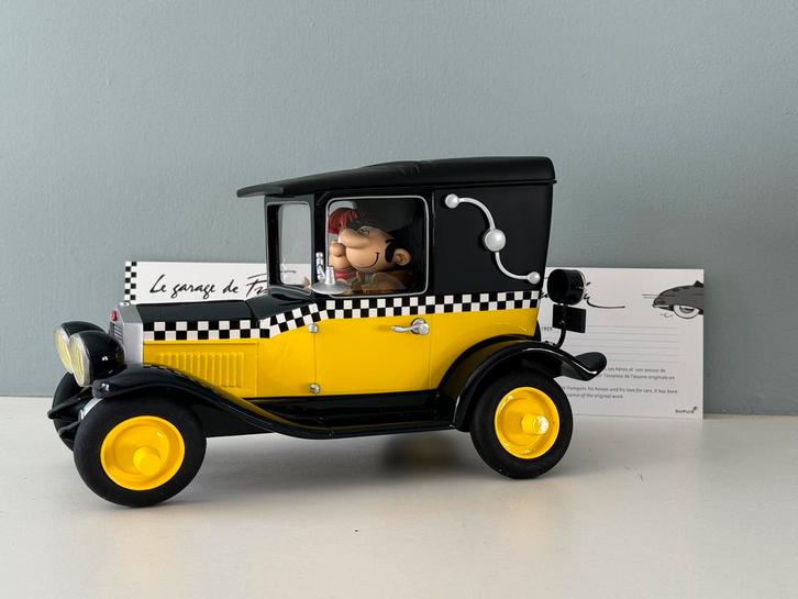 Fiat 509 Coupe Royal uit 1925, Verzamelen, Stripfiguren, Zo goed als nieuw, Beeldje of Figuurtje, Kuifje, Ophalen of Verzenden