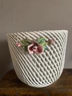 Bassano witte bloempot met roze rozen, Tuin en Terras, Rond, Ophalen of Verzenden, Zo goed als nieuw, Aardewerk