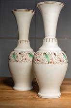 Set van opaline vazen met sierband +- 30 cm hoog, Ophalen