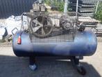 Goedwerkende compressor, Doe-het-zelf en Verbouw, Compressors, 100 liter of meer, Ophalen, Gebruikt, 6 tot 10 bar