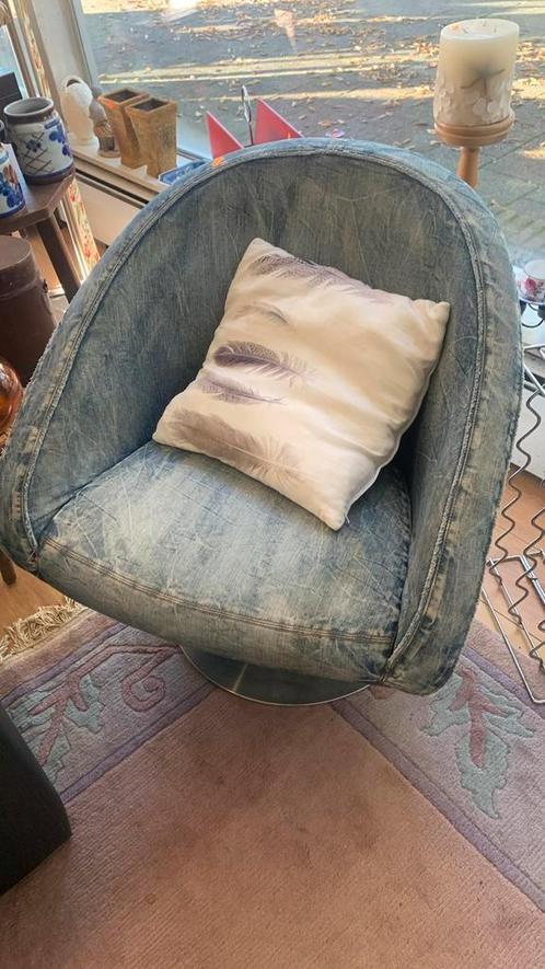 Spijkerstof stoel, Huis en Inrichting, Fauteuils, Zo goed als nieuw, Ophalen of Verzenden