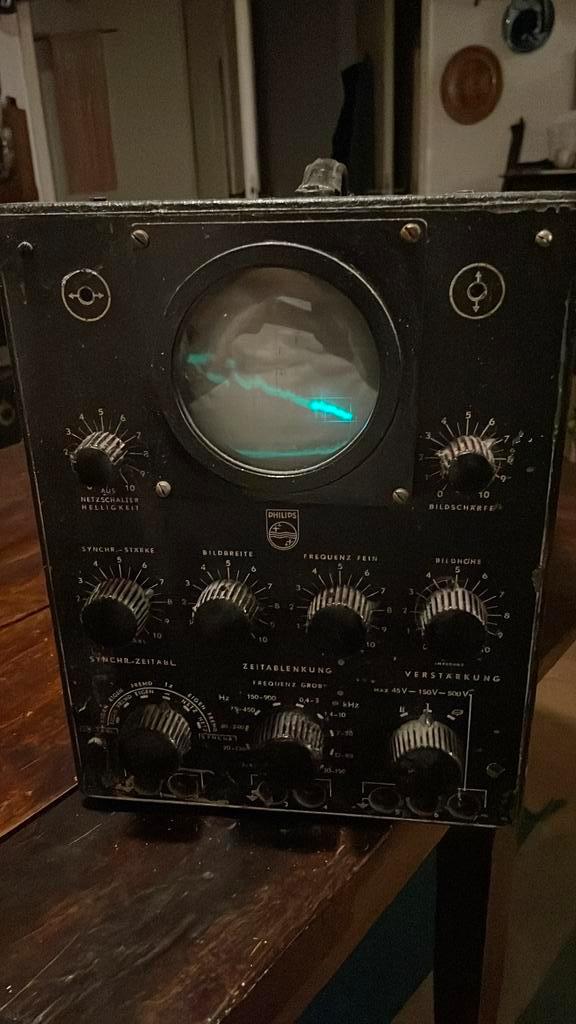 Philips Scoop uit 1937, Antiek en Kunst, Antiek | Tv's en Audio, Ophalen of Verzenden