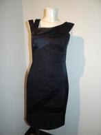 Karen Millen zwarte chique jurk aparte schuine hals 40