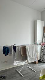 Laundry rack, Huizen en Kamers, Kamers te huur