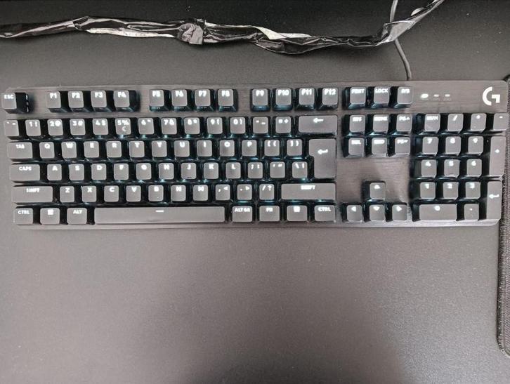 Logitech G413 SE, Computers en Software, Toetsenborden, Zo goed als nieuw, Qwerty, Bedraad, Ergonomisch, Gaming toetsenbord, Ophalen of Verzenden