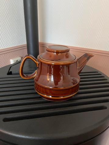 Vintage Bruine Keramische Theepot beschikbaar voor biedingen