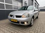 Renault Clio 1.2 16V 5DR E4 2007 Grijs, Auto's, Voorwielaandrijving, Stof, 74 pk, 4 cilinders