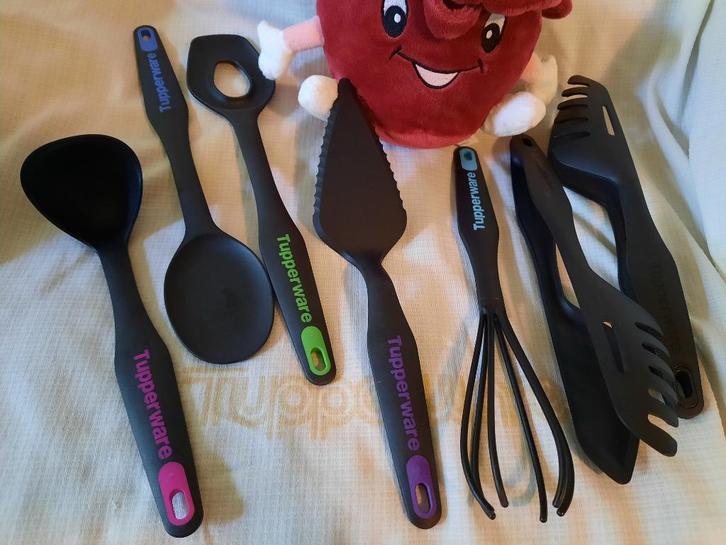 Tup ad 9: Softgrip Sauslepel, taartschep, klopper, roerlepel, Huis en Inrichting, Keuken | Tupperware, Nieuw, Overige typen, Ophalen of Verzenden