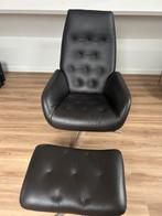 Mooie lederen draai-lig TV stoel met benenkruk, Huis en Inrichting, Fauteuils, Ophalen, Minder dan 75 cm, Zo goed als nieuw, Metaal