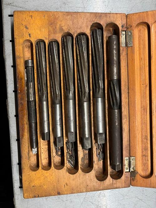 Antiek Gereedschap Set - Ruimers, Tappen, Micrometers - Vint, Antiek en Kunst, Antiek | Gereedschap en Instrumenten, Ophalen