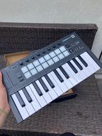 Novation Launchkey mini MK3 (nieuw in doos), Ophalen of Verzenden, Zo goed als nieuw