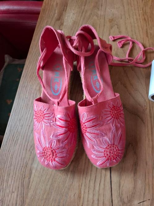 Vintage TMK sleehakken mt 41, Kleding | Dames, Schoenen, Zo goed als nieuw, Rood, Ophalen of Verzenden