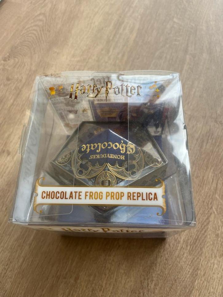 Harry Potter Chocolate Frog Beeldje, Verzamelen, Harry Potter, Zo goed als nieuw, Ophalen