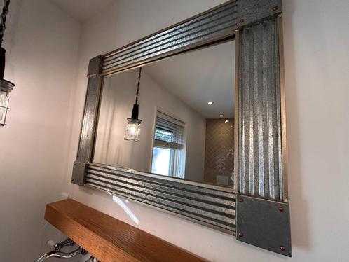 Spiegel industrieel staal, Huis en Inrichting, Woonaccessoires | Spiegels, Minder dan 50 cm, Minder dan 100 cm, Rechthoekig, Ophalen