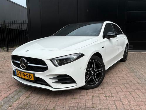 Mercedes A-klasse A250e |AMG|PANO|18’’|HEAD-UP|PLUG-IN|SFEER, Auto's, Mercedes-Benz, Particulier, A-Klasse, ABS, Achteruitrijcamera