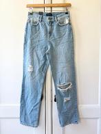 Pieces jeans regular high waist ripped lichtblauw, maat M, Ophalen of Verzenden, Nieuw, Blauw, W30 - W32 (confectie 38/40)