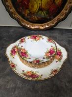 Royal Albert Old Country Roses gebak borden en schaal, Antiek en Kunst, Antiek | Servies compleet, Ophalen of Verzenden