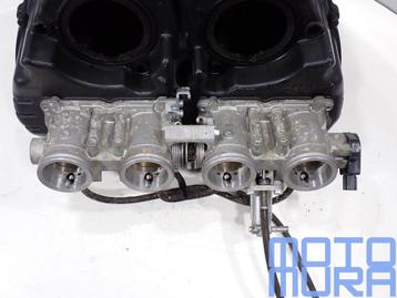 Gasklephuis voor de Honda CBR 1000 RR 2004 - 2007 SC57 fireb beschikbaar voor biedingen
