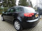 Audi A3 Sportback 1.2 TFSI Attraction Pro Line Business AUTO, Auto's, Euro 5, Stof, Gebruikt, 4 cilinders