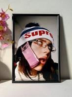 Billie Eilish' Retro Style Poster Ingleijst, Rechthoekig Staand, Met lijst, A4 of kleiner, Nieuw