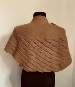 Vintage omslagdoek, Kleding | Dames, Mutsen, Sjaals en Handschoenen, Vintage, Ophalen of Verzenden, Zo goed als nieuw, Sjaal