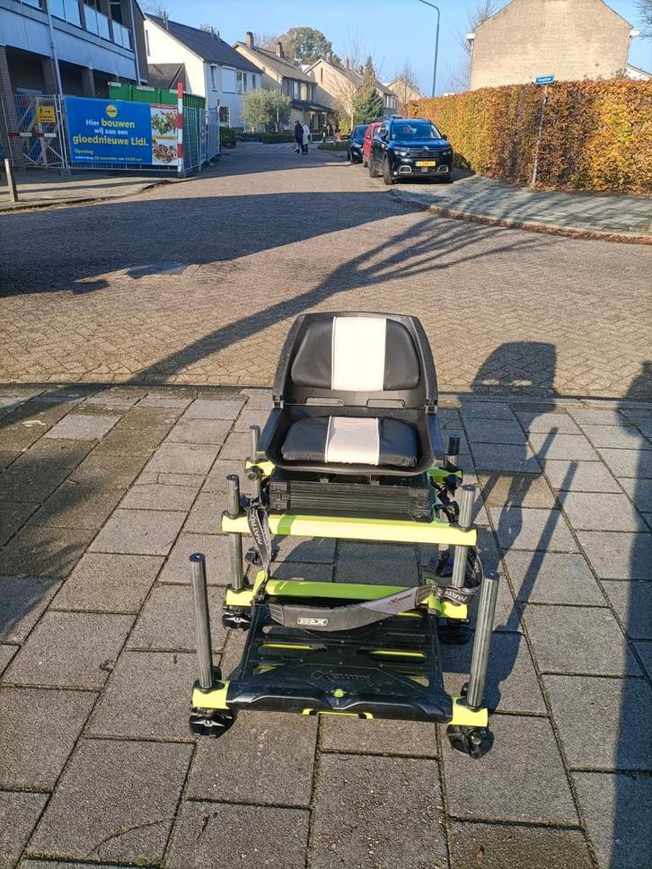 Matrix XR Comp lime zitkist, Watersport en Boten, Hengelsport | Witvissen, Gebruikt, Overige typen, Ophalen of Verzenden