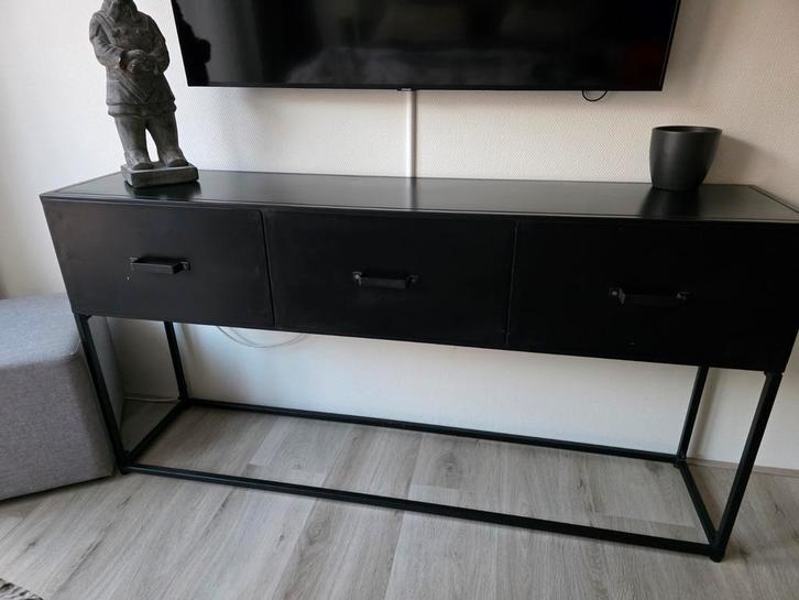 Zwarte consolekast met lades, Huis en Inrichting, Kasten | Dressoirs, Zo goed als nieuw, 150 tot 200 cm, 25 tot 50 cm, Met lade(s)