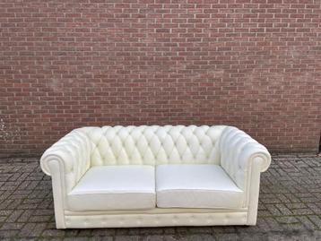Chesterfield Bank Refurbished beschikbaar voor biedingen