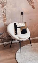 Witte Teddy Stoel - Stijlvol en Comfortabel, Ophalen, Wit, Zo goed als nieuw, Stof