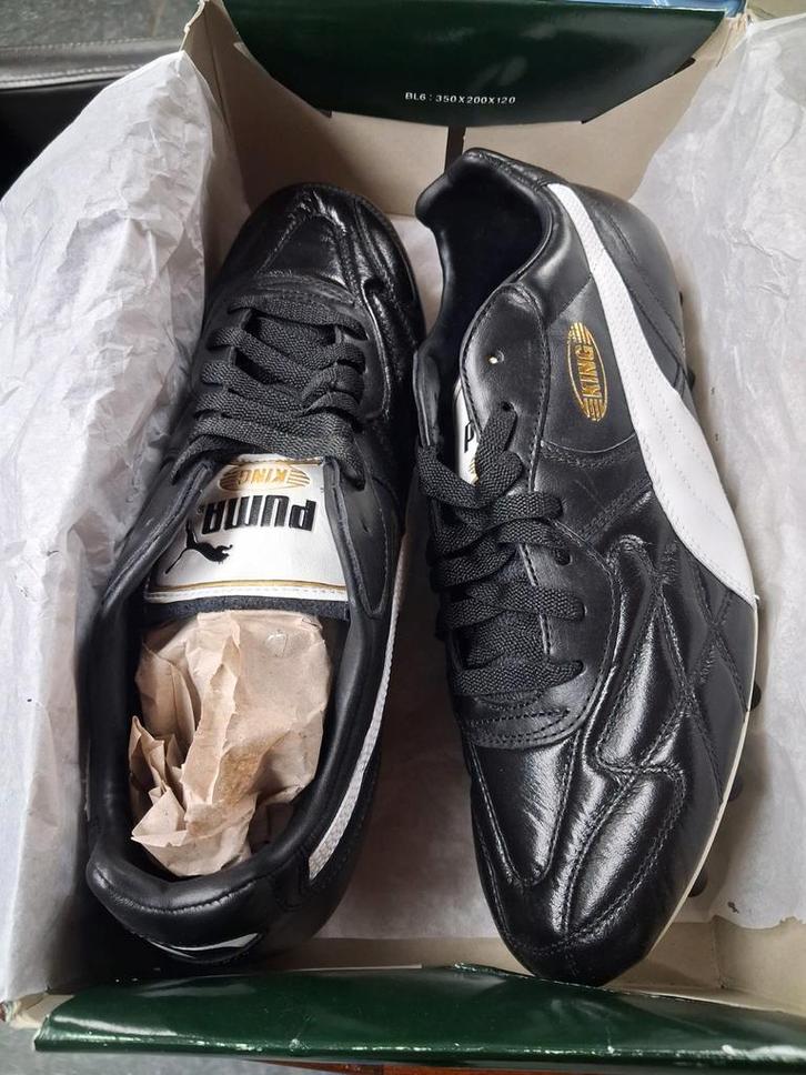 Nieuwe Puma King lederen voetbalschoenen in verpakking, Sport en Fitness, Voetbal, Nieuw, Ophalen