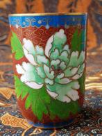 Drie mooie antieke Chinese bekers van cloisonne met bloemen., Antiek en Kunst, Antiek | Woonaccessoires, Ophalen of Verzenden