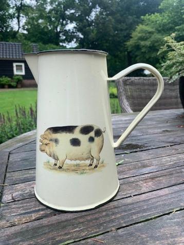 Waterkan beschikbaar voor biedingen