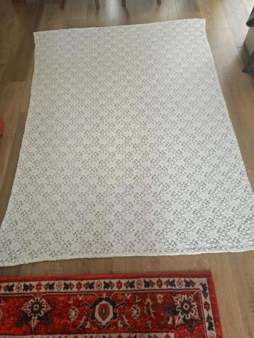 2 Vintage Kanten Kleed / Sprei - 190x130cm beschikbaar voor biedingen