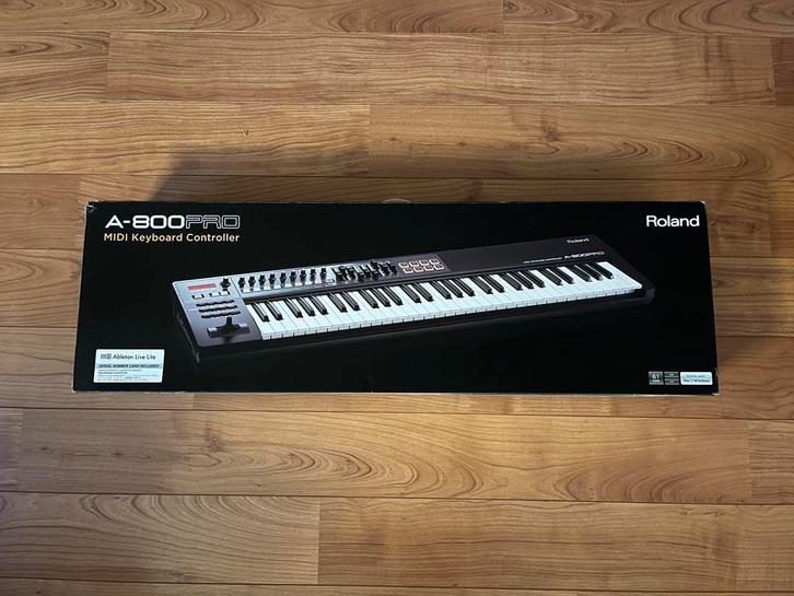 Roland A800 Pro - Midi Keyboard Controller, Muziek en Instrumenten, Keyboards, Zo goed als nieuw, 61 toetsen, Roland, Ophalen